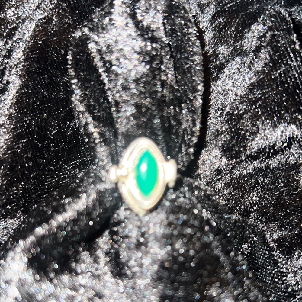 Genuine Green Malachite Gemstone set in a Sterling 925 silver Poison Ring size 7